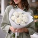 Букет 9 белых гвоздик