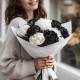 Букет 9 черно-белых пионов