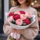Букет 9 красно-розовых пионов
