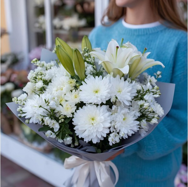 Букет из лилий и хризантем