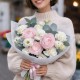 3 розовых ранункулюса с 5 диантусами и эустомой