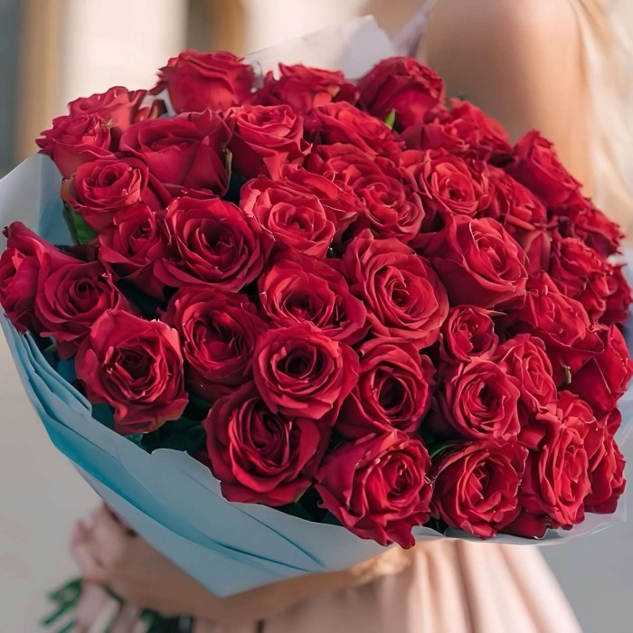 Букет 41 красная роза